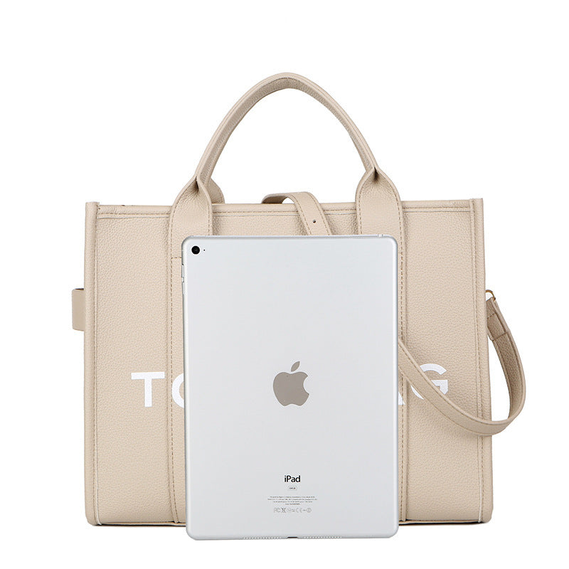 Women's Cool Large Capacity Portable Fashion Handbags
